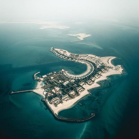 Hotel Nurai Island, Saadiyat Abu Dhabi Exterior foto Aerial view of the island