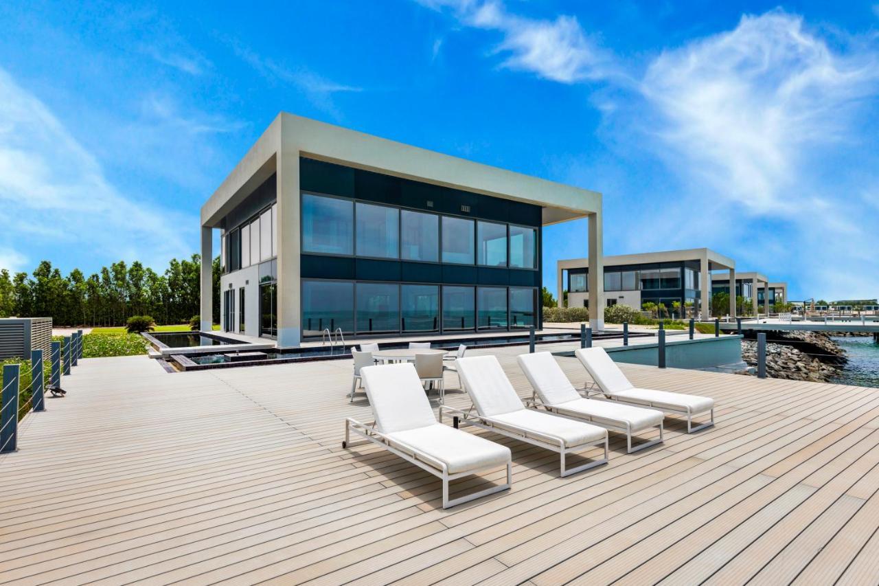 Hotel Nurai Island, Saadiyat Abu Dhabi Exterior foto The Ocean Club at Atlantis