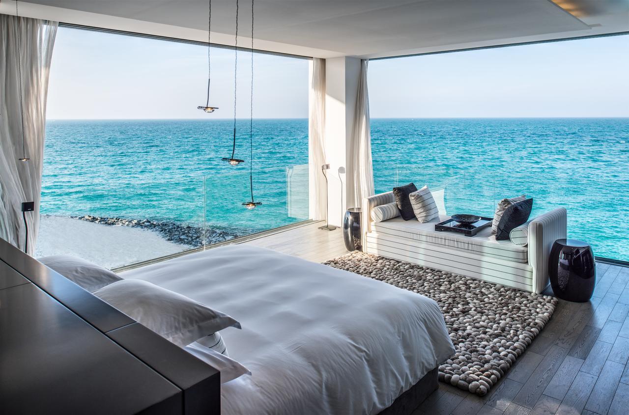 Hotel Nurai Island, Saadiyat Abu Dhabi Zimmer foto The bedroom of a private villa at the resort